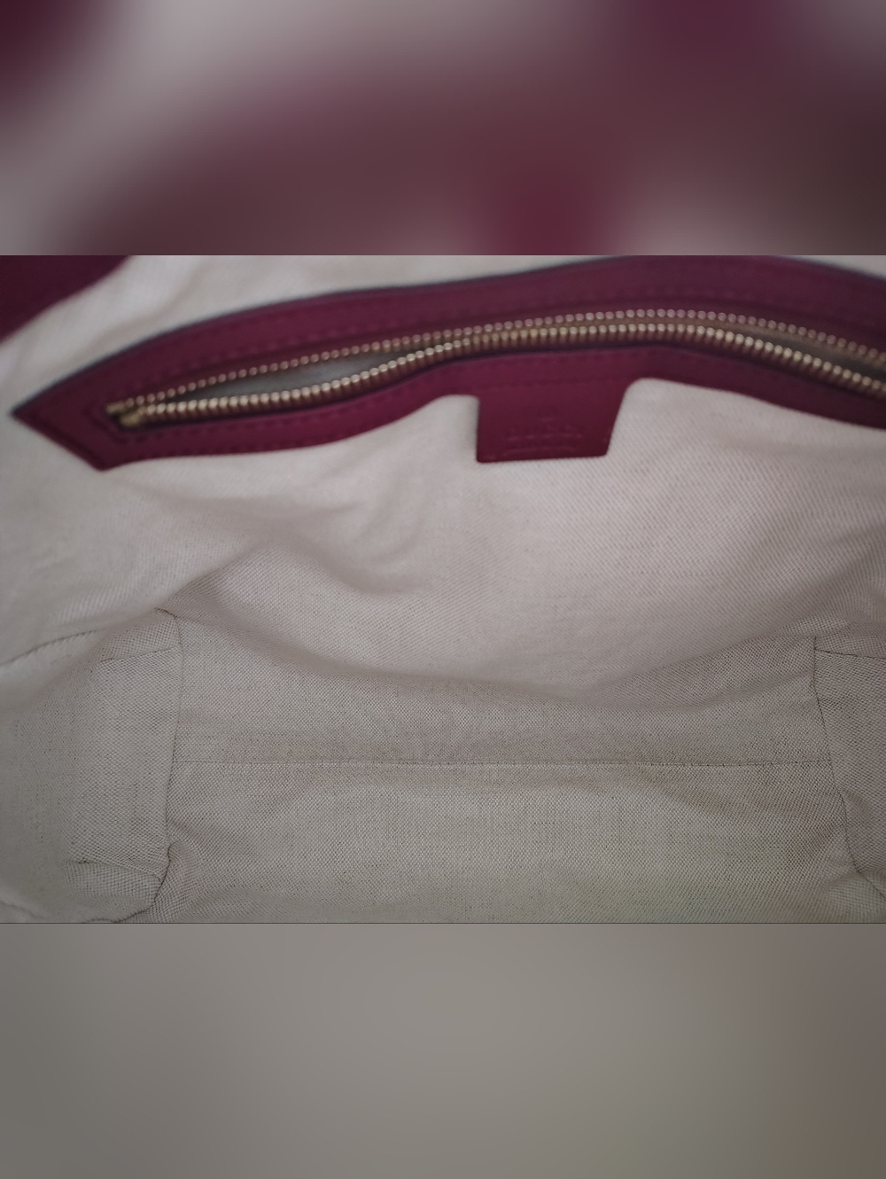 Gucci Bags - Picture 13 of 15